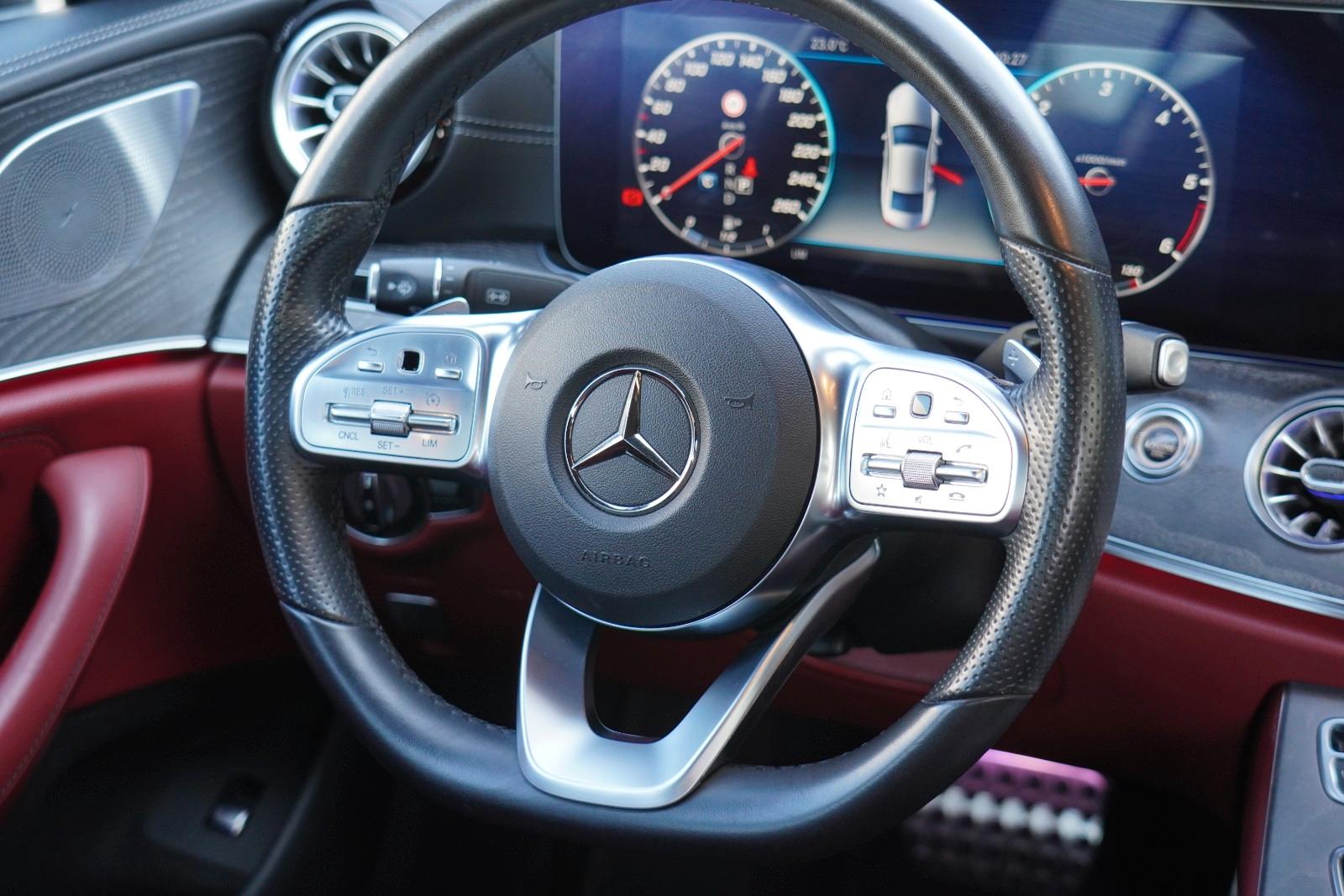 Mercedes-Benz CLS 300 AMG Line MIT 3 JAHREN GARANTIE