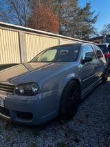 Volkswagen Golf 4 R32 Turbo/Vr6 Turbo - Volkswagen mit Benzin-Antrieb: Vr6