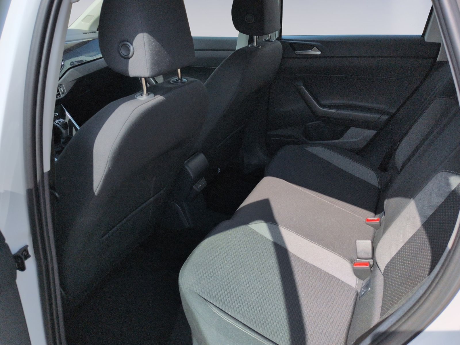 Taigo 1.0 TSI Life KLIMA+SHZ+APP