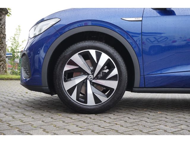 ID.5 Pro 128 kW / 77 kWh *Navi*AHK*PDC*SHZ*ACC*