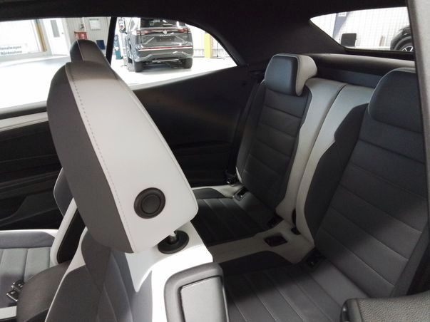 T-Roc Cabriolet 1.5 TSI DSG STYLE MATRIX+KAMERA+