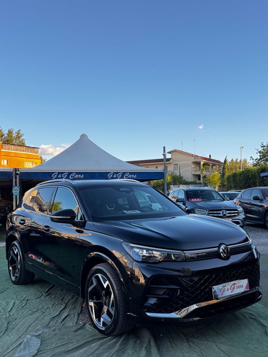 Volkswagen Tiguan 2.0 TDI 150 CV DSG R-Line Plus imagem 3