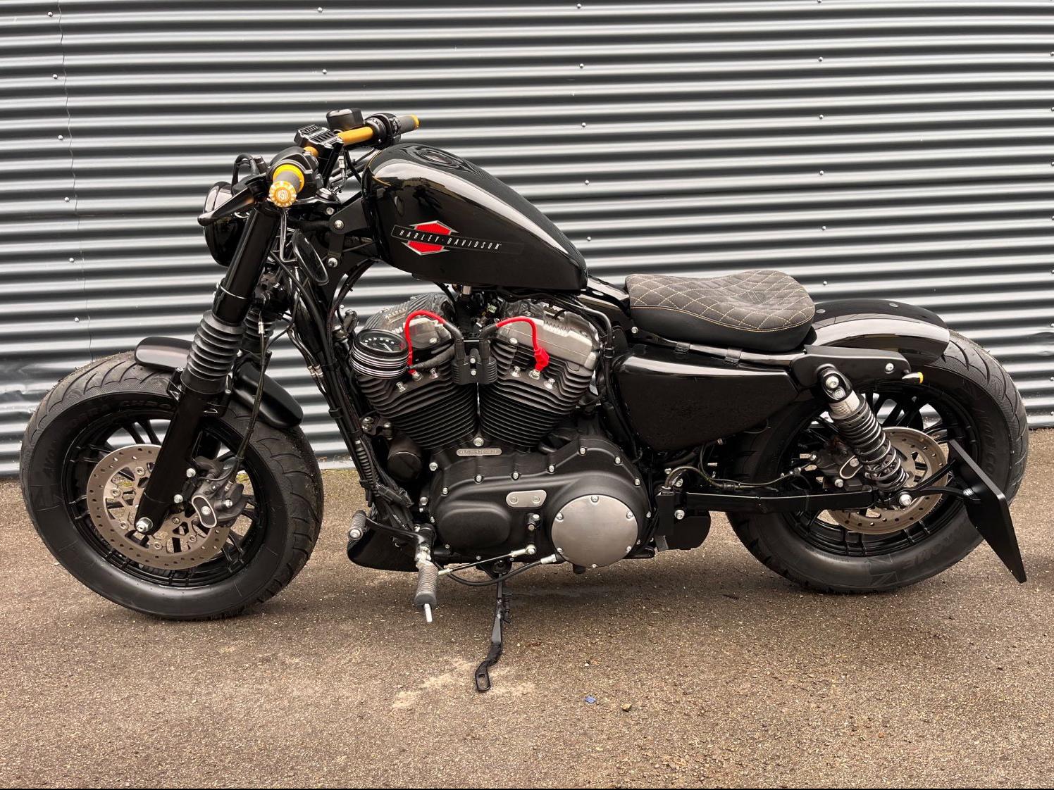 Harley-Davidson Sportster Forty Eight 5HD *Custom*Bobber* 1.HAND