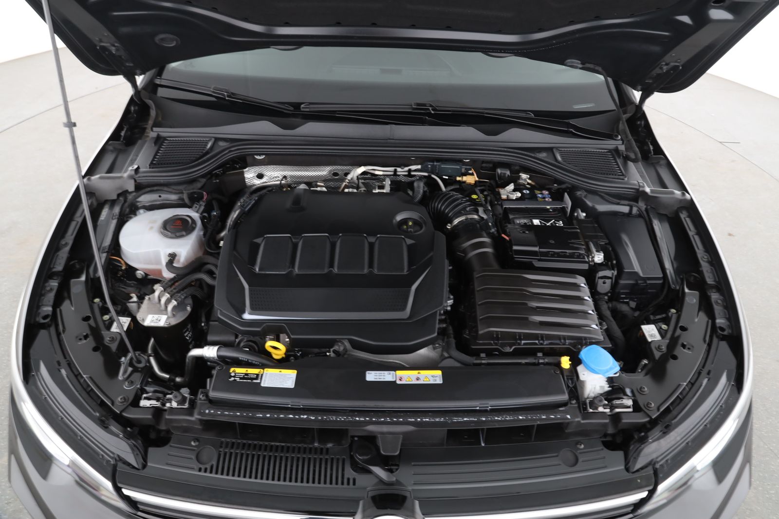 Volkswagen Golf - Bild 8