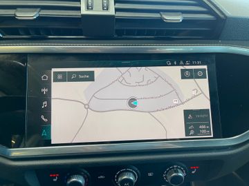 Audi Q3 35 TDI *LED*LIVECOCKPIT*ACC*NAVI*SHZ*MFL*
