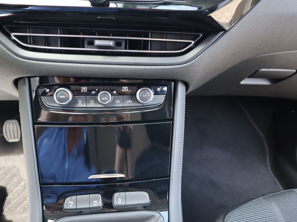 Fahrzeugabbildung Opel Grandland 1.2 DI GS+LED+Allwetter+AGR+NaviPro
