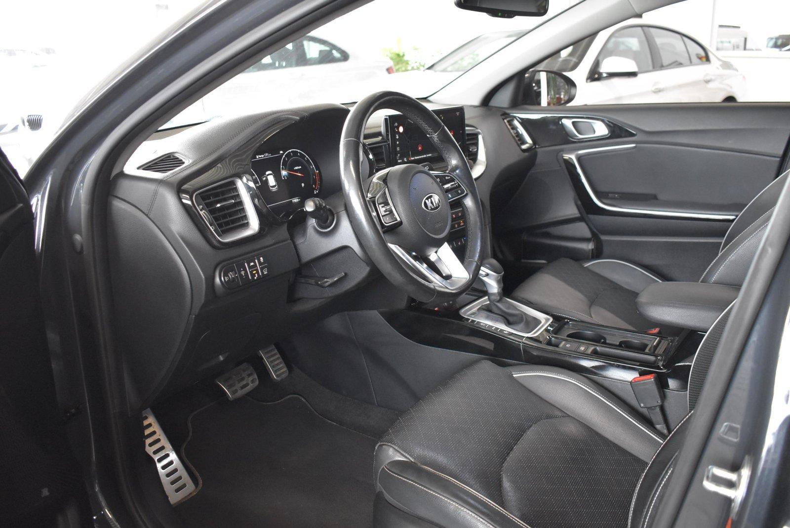 Kia Ceed 1.4 TGDI Platinum Edition Navi Leder Panoda