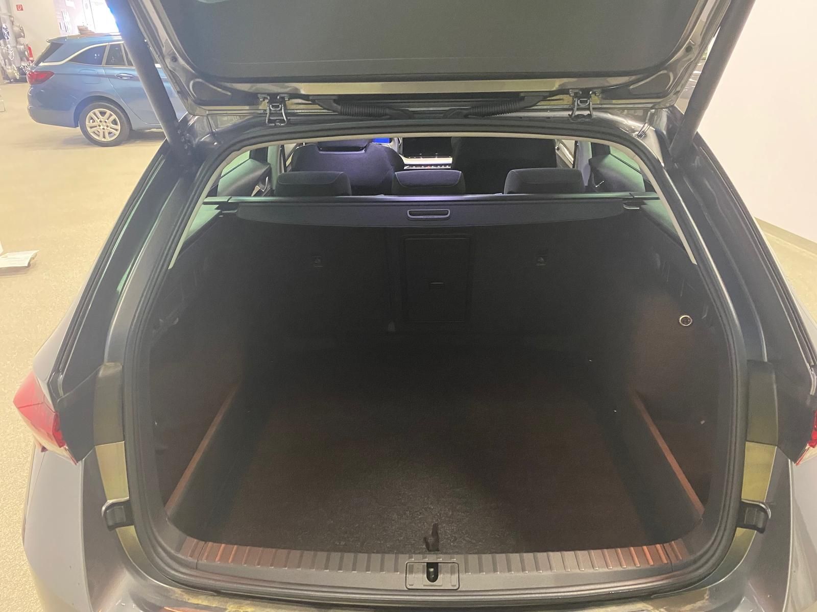 Fahrzeugabbildung SKODA Octavia 1.5 TSI mHEV+ACC+TOTWINKEL+LED+APP+RFK++