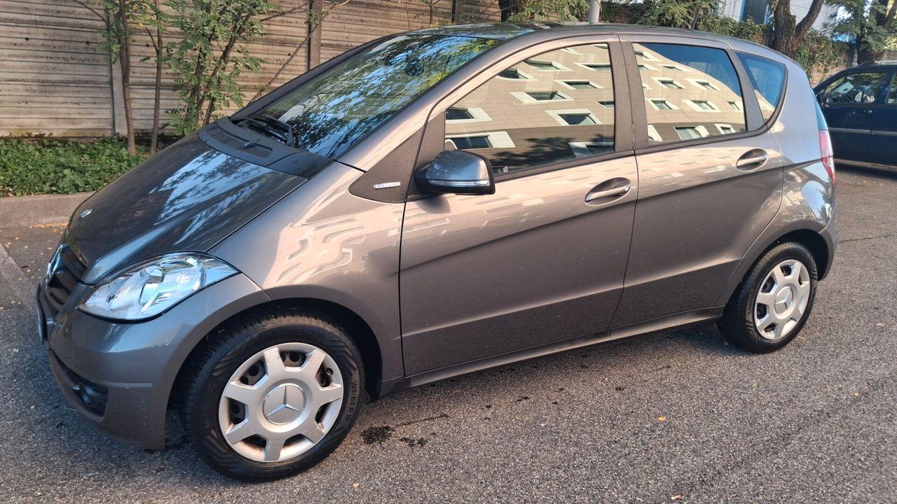 Mercedes-Benz A 160