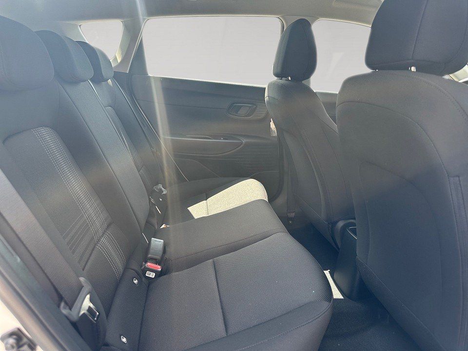 Fahrzeugabbildung Hyundai BAYON 1.0T 100PS Select