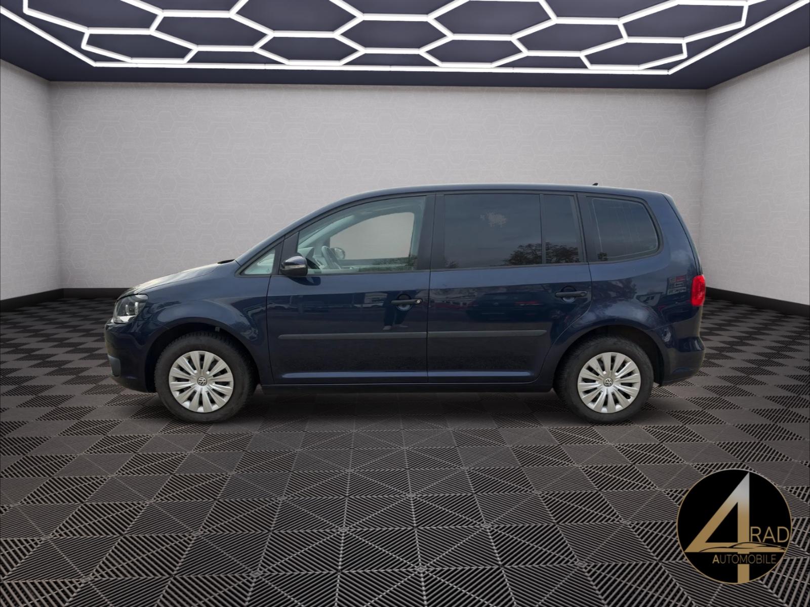Volkswagen Touran 2015 — photo 7