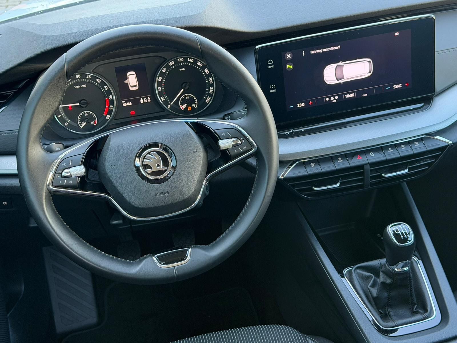 Fahrzeugabbildung SKODA Octavia Combi Ambition
