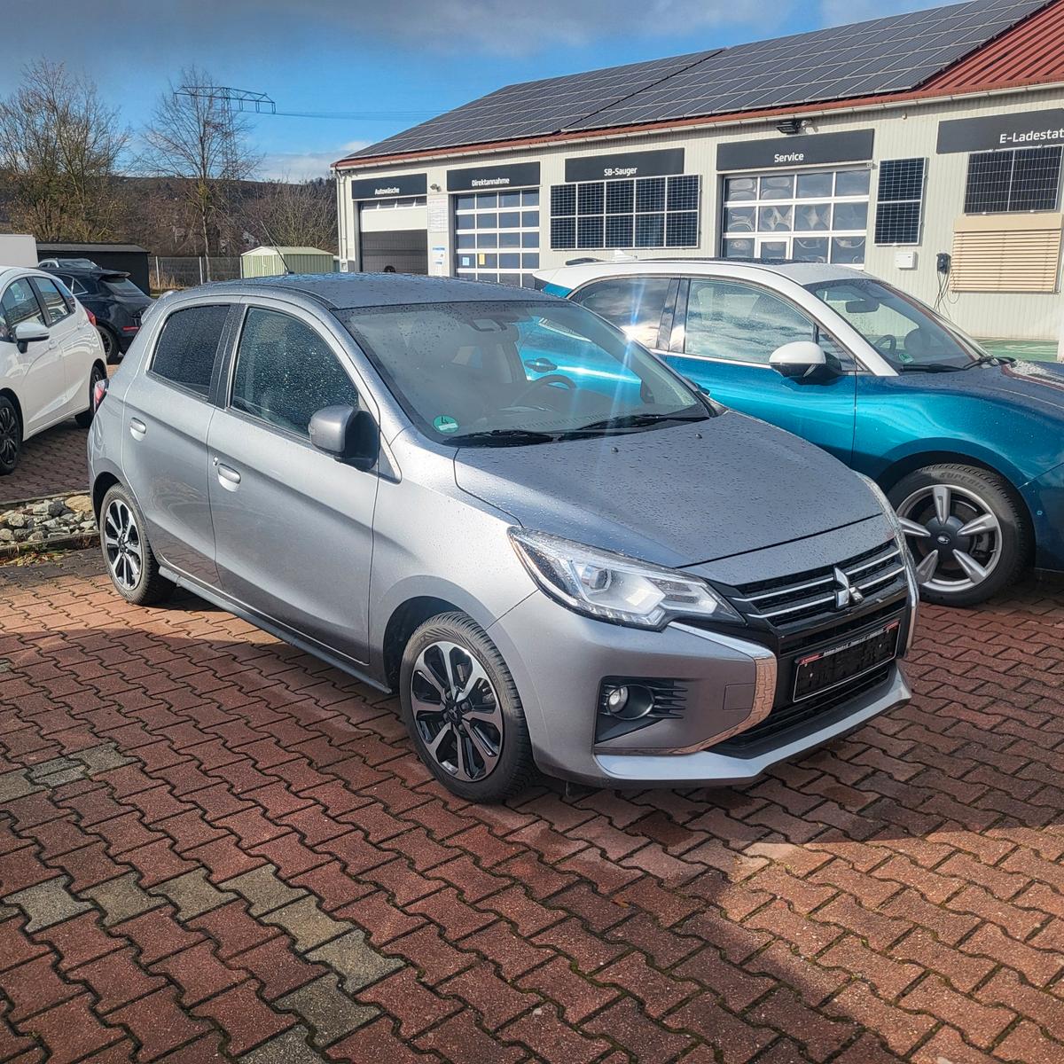 Mitsubishi Space Star Top