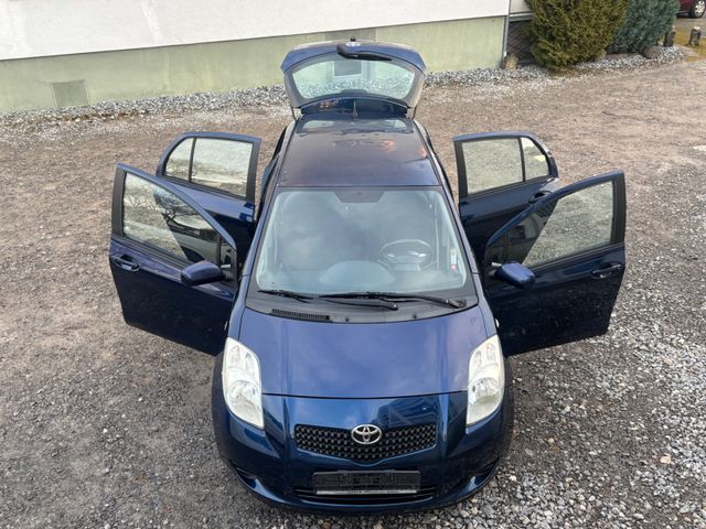 Toyota Yaris 1,3-l-VVT-i Cool**EURO 4**TÜV NEU**KLIMA**