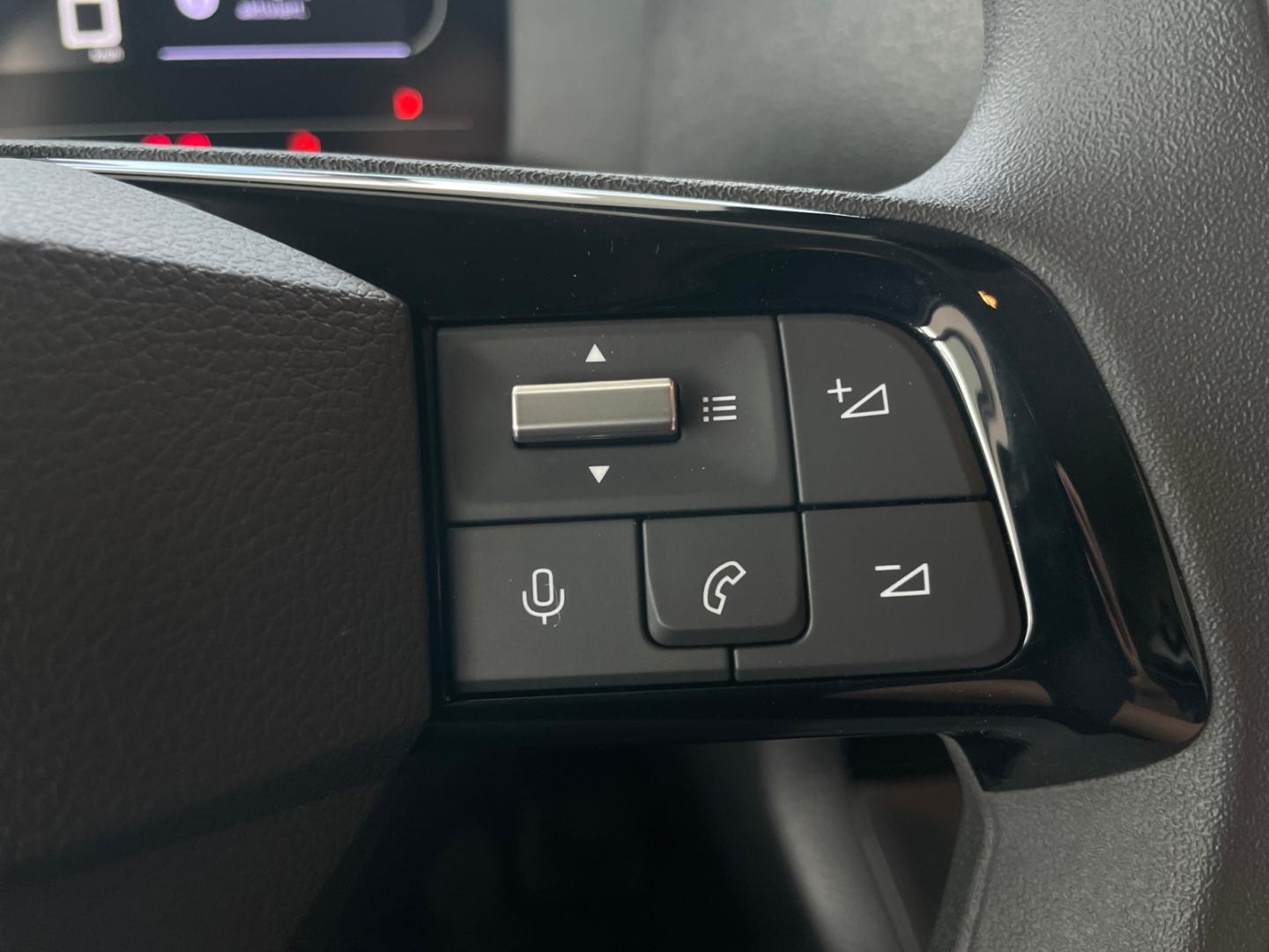 Toyota Proace 1.5L Diesel (120 PS) 2x4 4 Türen L1 Work