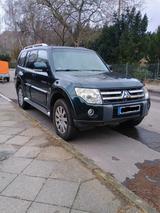 Mitsubishi Pajero 3,8 V6 MIVEC 4WD Instyle Automatik In... - gebrauchte Mitsubishi Pajero aus dem Jahr 2008