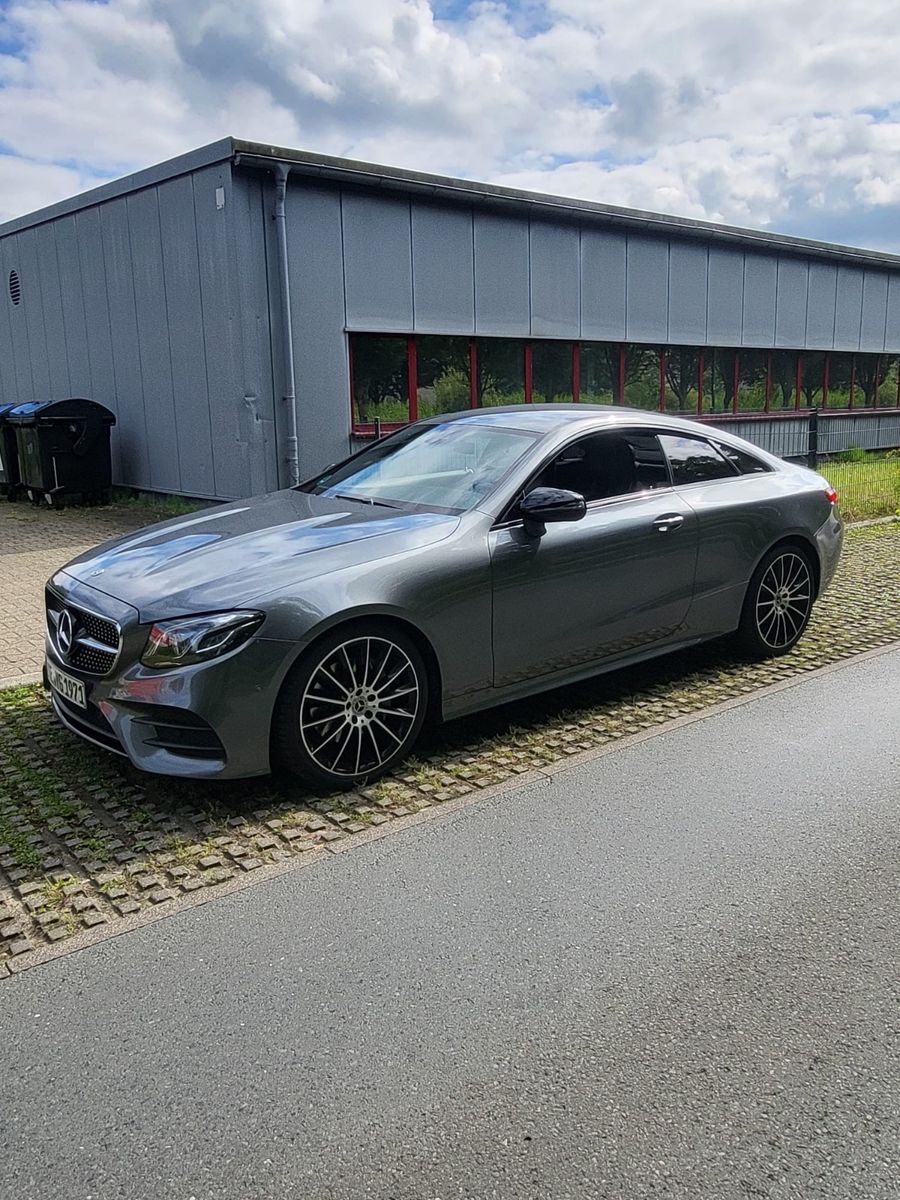 MERCEDES-BENZ E 220 E Coupe E 220 d
