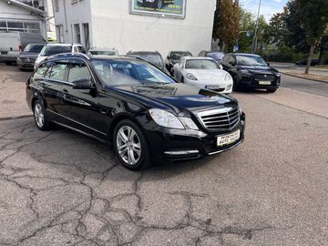 Mercedes E 200 - 7