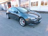 Opel Astra GTC OPC 1.4 turbo - Opel Astra aus 2012: Opc