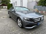 Mercedes-Benz E 400 4MATIC AVANTGARDE Autom. AVANTGARDE - Mercedes-Benz E 400: Limousine