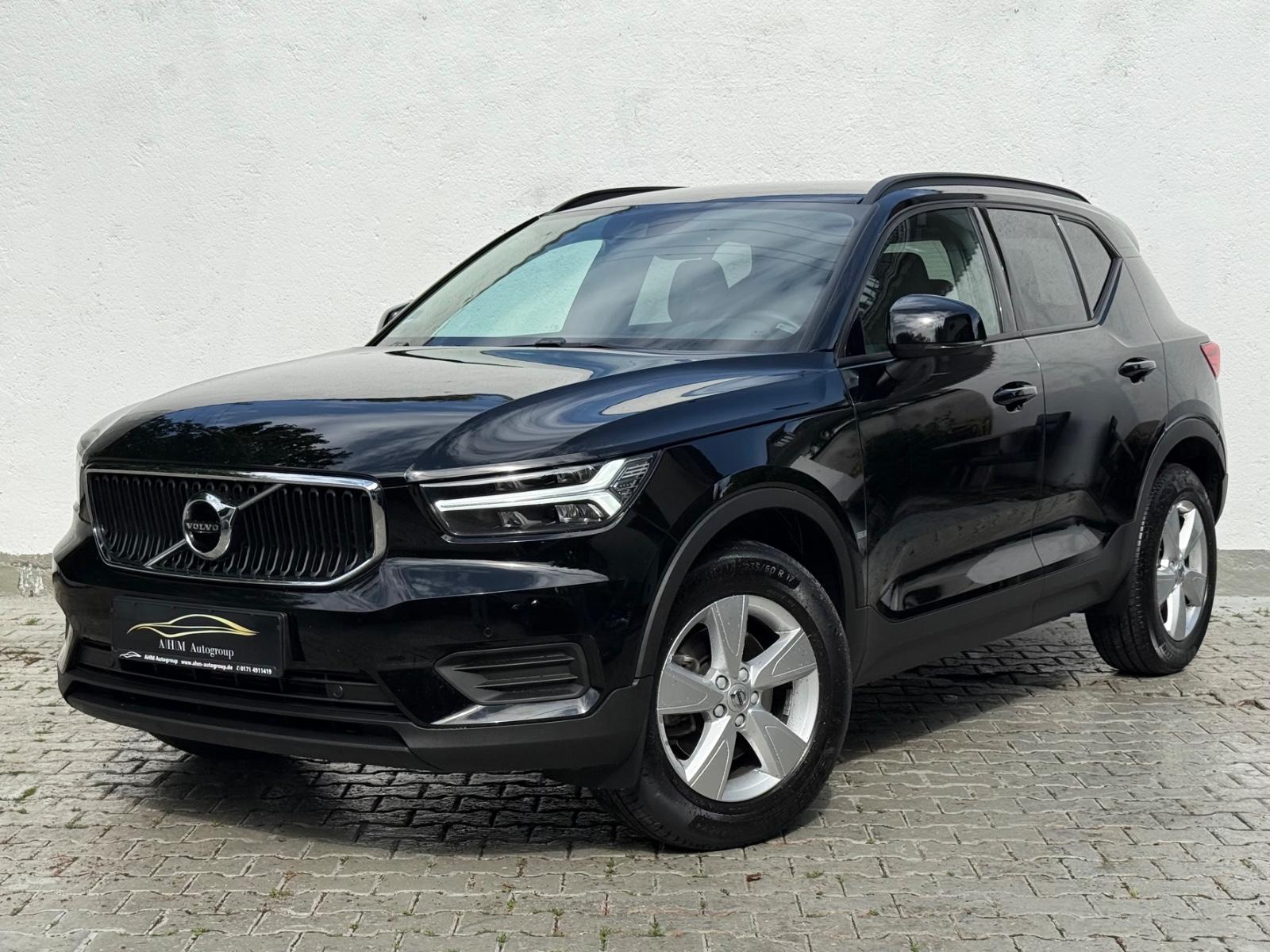 Volvo XC40 Momentum Core 2WD LED/R-Kamera/Navi/CarPlay