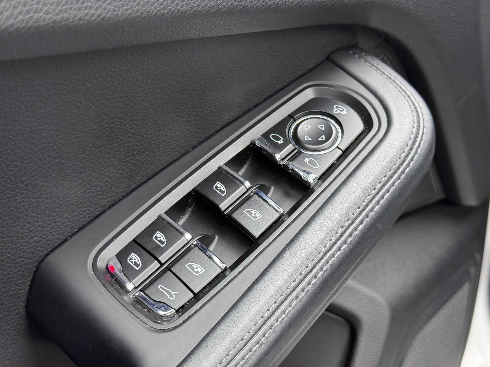 Fahrzeugabbildung Porsche S APPROVED*PDLS+*PASM*ACC*LUFT*PANO*RCAM*PPF*DAB