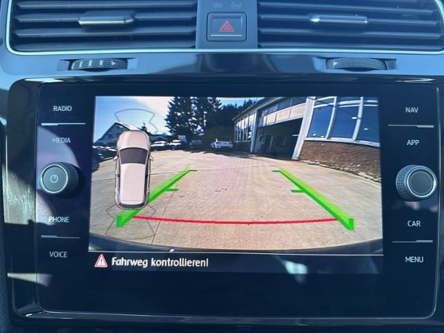 Golf VII 1.4 TSI Sound NAVI+KLIMA+RFK+ACC+SHZ