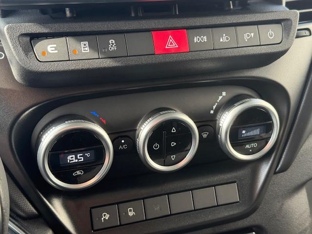 Iveco Daily 35S18 L4H2 16m³ Aut.+AHK+ACC+NAVI+KAMERA