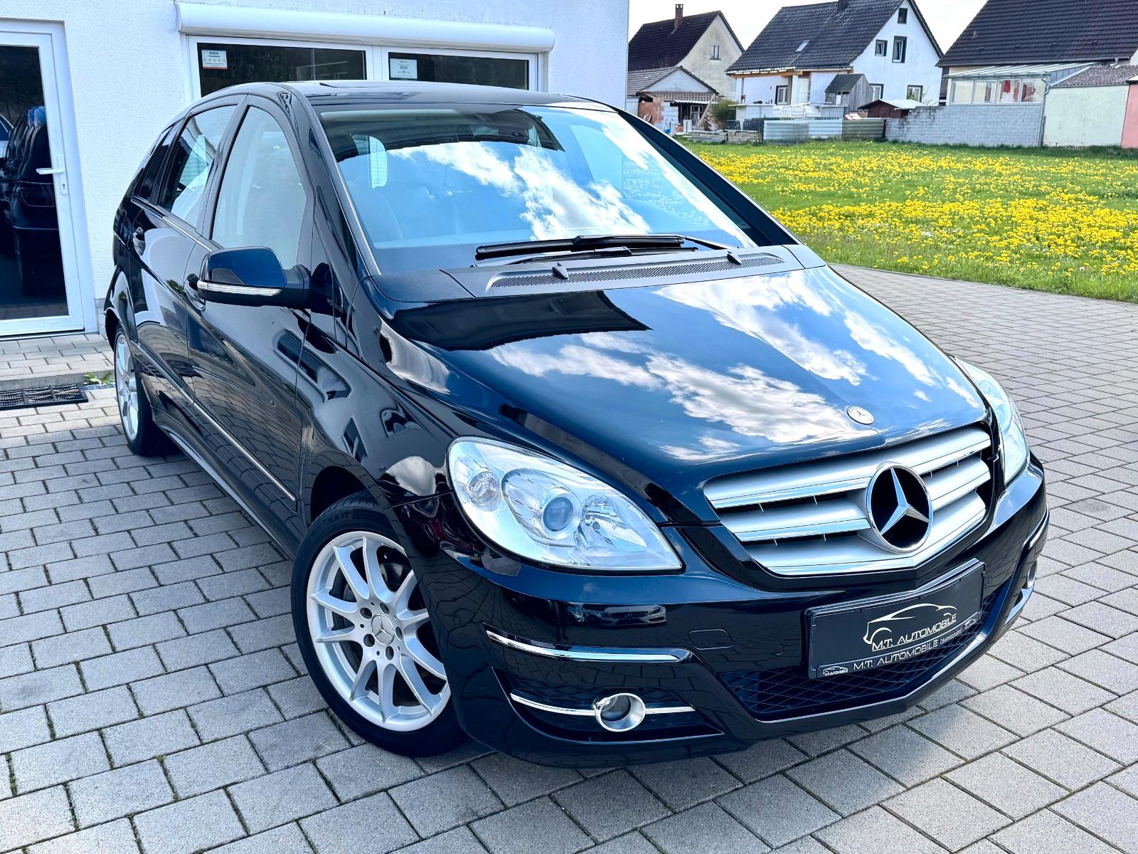 Mercedes-Benz B 200*TEMP*PANO*NAVI*KLIMA*PDC*SHZ*T-LEDER*BLUET