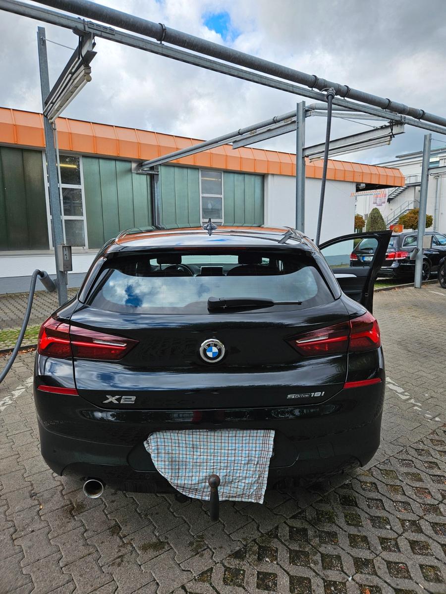 BMW X2 sDrive1,8iAdvantage Steptronic DCT Advantage