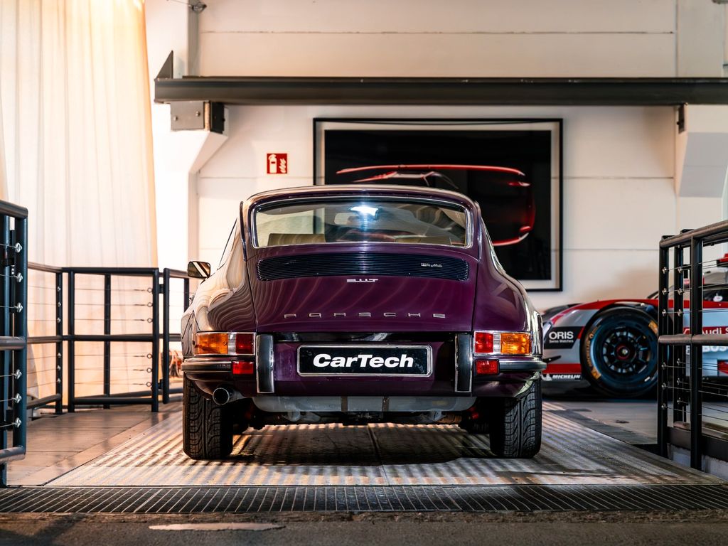 PORSCHE 911 1973