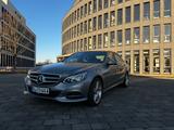 Mercedes-Benz E 200 AVANTGARDE ILS/AHK/AMG 18" Allwetter - Mercedes-Benz E 200 in Bielefeld