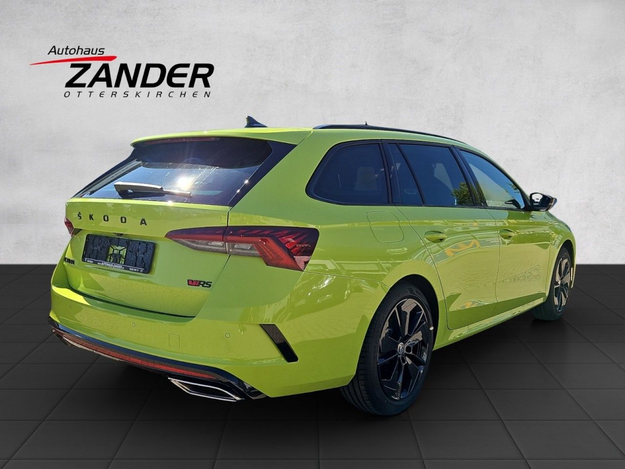 Fahrzeugabbildung SKODA Octavia Combi RS 4x4 AHK,Matrix,Panorama,Head-Up