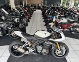 Triumph Speed Triple 1200 RR *1.Hand* - Triumph Speed Triple RR