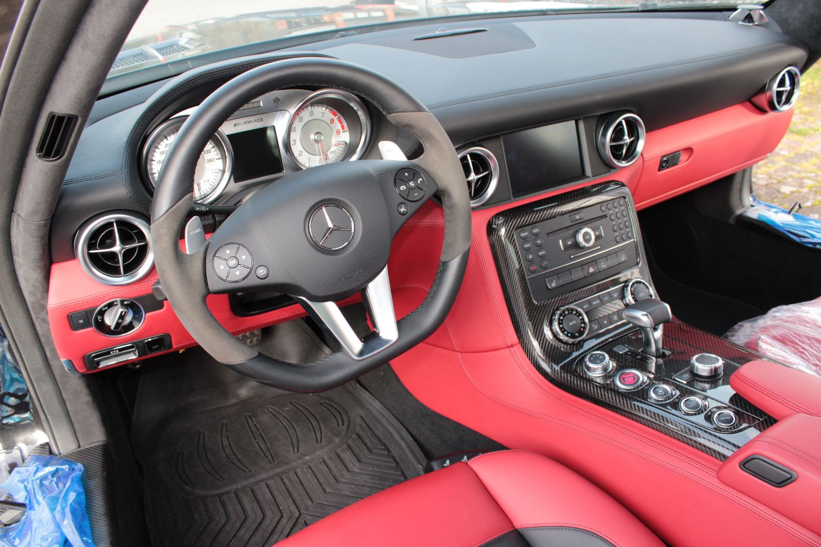 Fahrzeugabbildung Mercedes-Benz SLS AMG Coupe *KERAMIK BREMSE* *B&O* *CARBON*