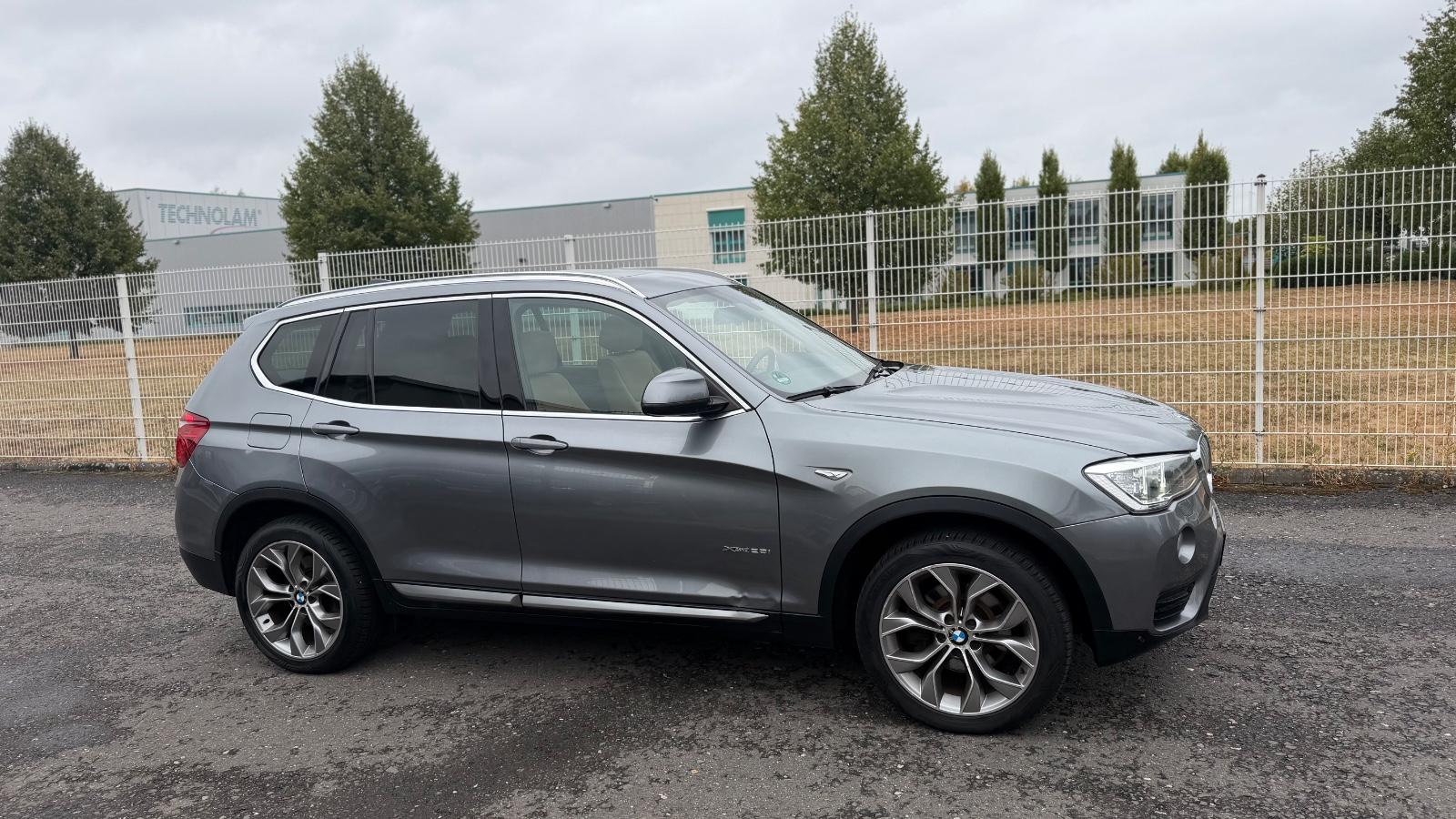 BMW X3 XDRIVE 28i 245CH - BVA - HAYON ÉLECTRIQUE - TOIT OUVRANT