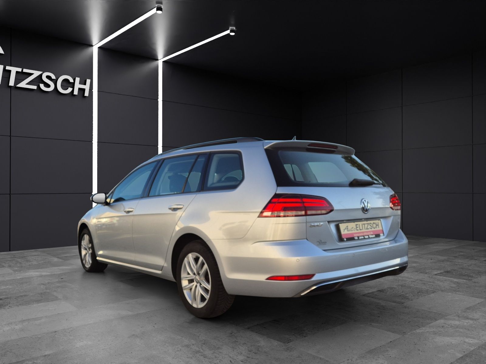 Fahrzeugabbildung Volkswagen Golf VII Variant TSI Comfortline Climatronic PDC
