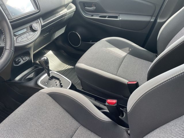 Toyota Yaris 1.5 Hybrid Y20 Team D *CAM*SHZ*TEL* ALU
