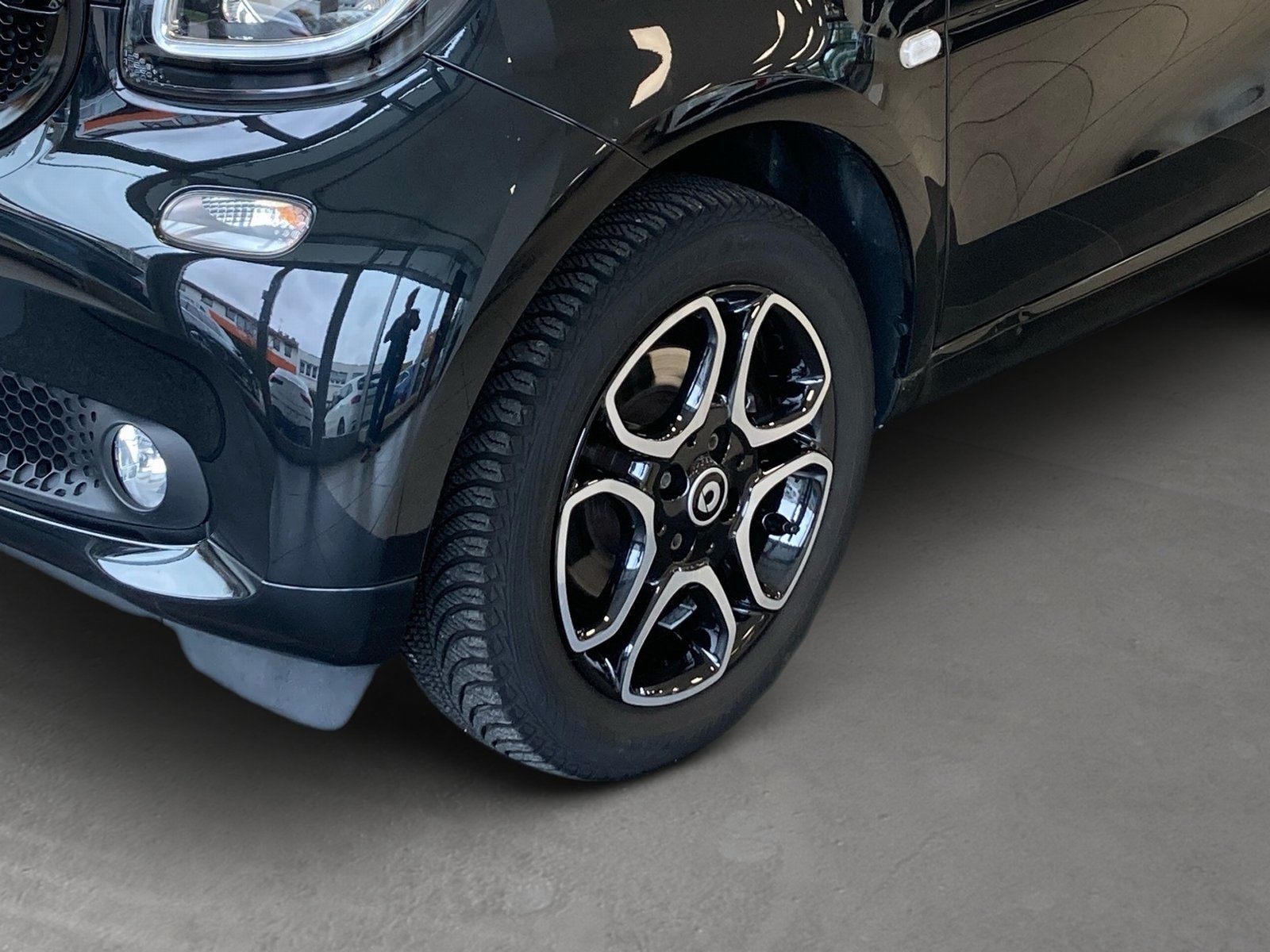 Fahrzeugabbildung Smart fortwo coupe*prime*Automat*Pano*SHZ*Cool&Audio*