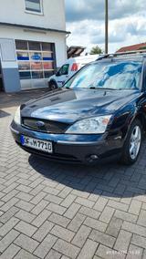 Ford Mondeo 1.8 92 kW mit AHK - Ford aus 2002