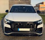 Audi Q8 50 TDI -  B&O-KEYL-STHZ-AHK-LUFT-MATRIX-22 - weiße Audi Q8