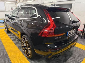 Volvo XC60 - 4