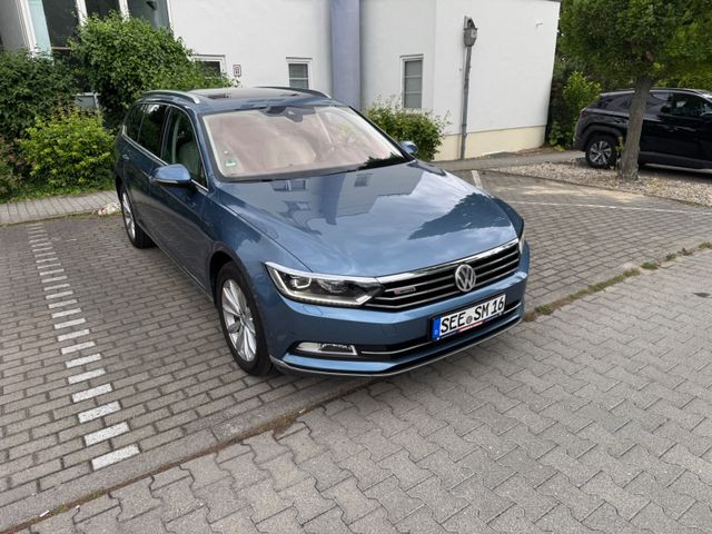VW Passat Variant 2.0 TDI SCR 140kW DSG 4M High...
