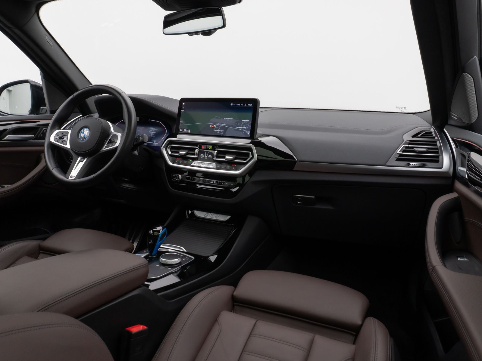Fahrzeugabbildung BMW iX3 Impressive M Sport Panorama 360°HUD DAB H/K