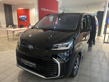 Toyota Proace (Verso)Proace 2,0-l-D-4D L1 (8-Si.) Autm. Verso Team De