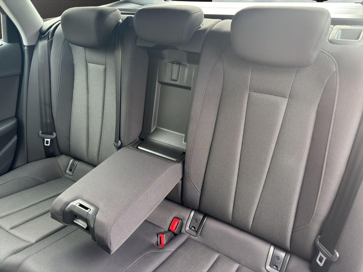 A4 Avant 2.0 TDI advanced AHK NAVI ACC PDC