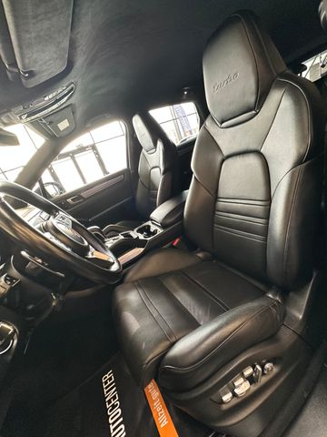 Porsche Cayenne Turbo *Matrix LED*360 Kamera*
