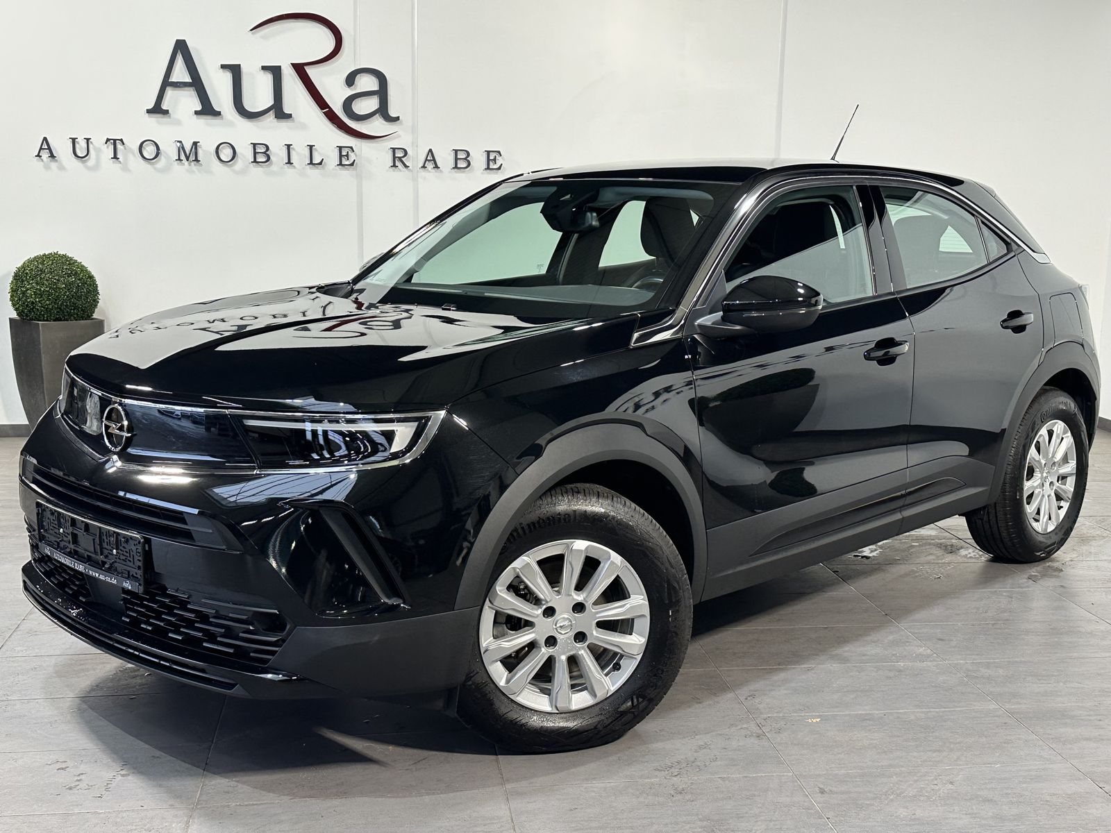 Fahrzeugabbildung Opel Mokka-e Edition LED+RÜCKFAHRKAMERA+BT+WÄRMEPUMPE