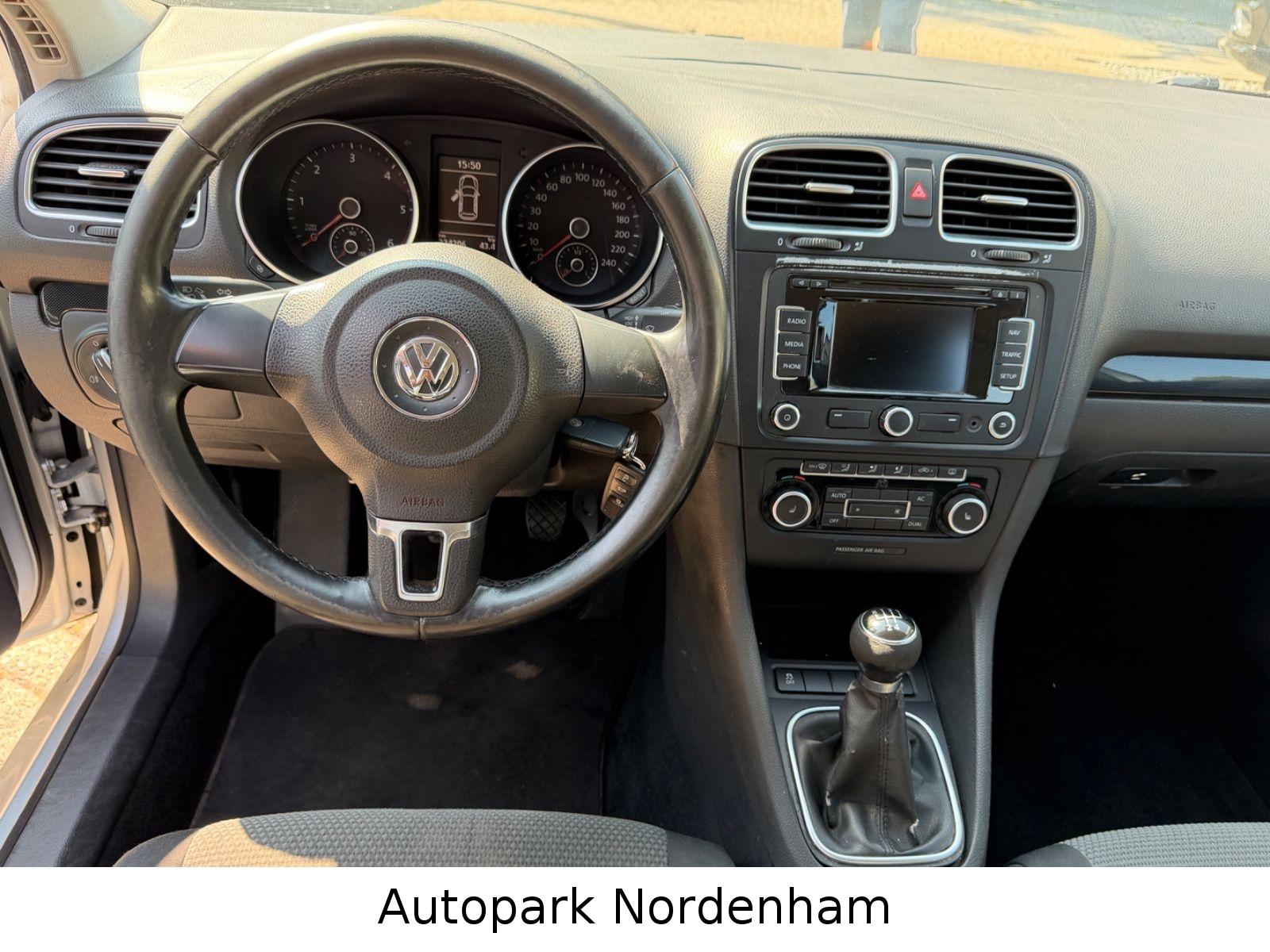 Volkswagen Golf 2012 — photo 10
