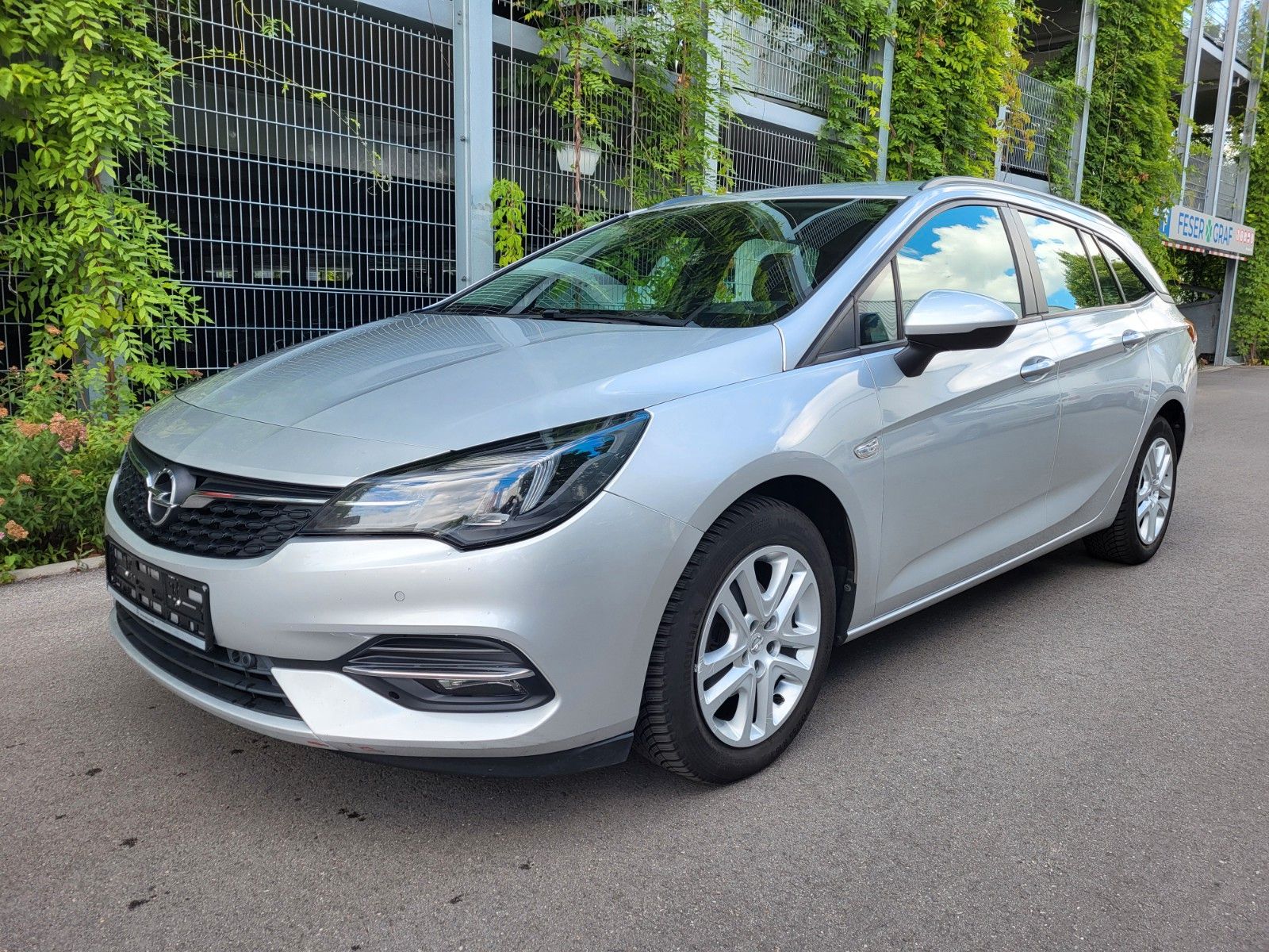 Opel Astra - 1
